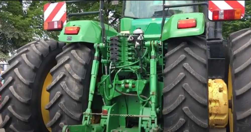 трактор John Deere 9630